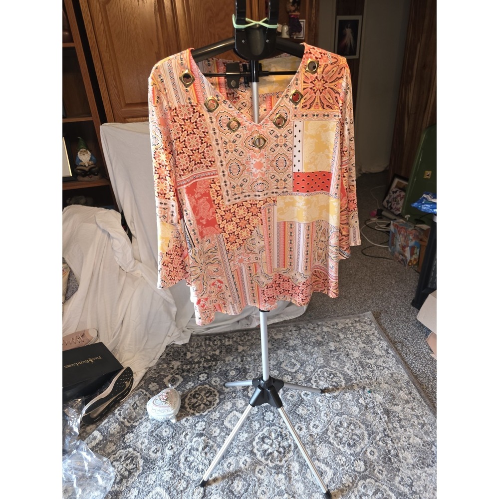 New Direction Tunic Top Size XL With Bell Sleeves. 24" PTP, 26 1/2" Long. ...